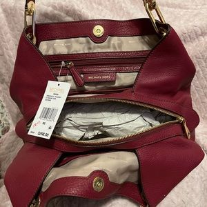 Burgundy Michael Kors purse NWT!!